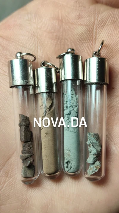 گردنبند کپسول خاک شهاب سنگ کد4